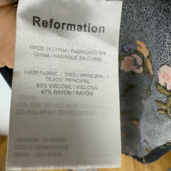 REFORMATION Mica Floral Midi Smocked Puff Sleeves Dress in Evita size 6/8 - Picture 9 of 11